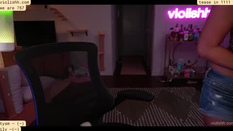 Snapshot of violishh chatting on September 2025 01:16:02 AM follow me on twitter violishh and ig violishh  online show from September 2025 01:16:02 AM