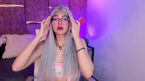 Snapshot of viollettebylyly chatting on September 2025 11:43:01 AM viollettebylyly online show from September 2025 11:43:01 AM