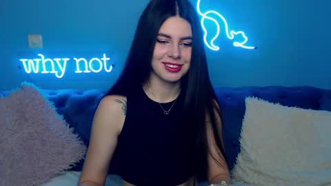 viollinalv online show from January 2025 05:47:02 AM