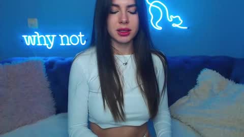 viollinalv online show from February 2025 11:50:02 AM