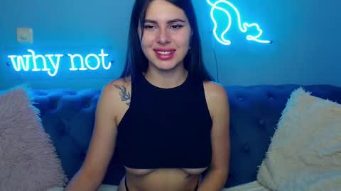 viollinalv online show from October 2025 05:27:01 AM