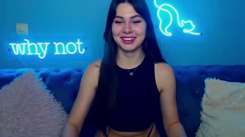 viollinalv online show from November 2025 05:35:01 AM