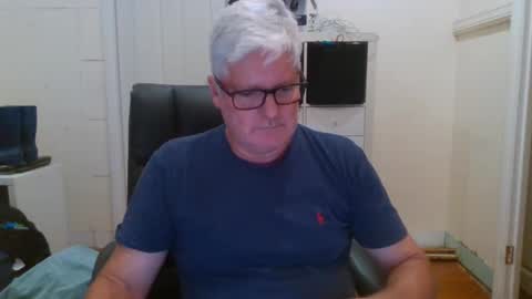 Snapshot of viper654321 chatting on December 2024 07:55:01 AM viper654321 online show from December 2024 07:55:01 AM