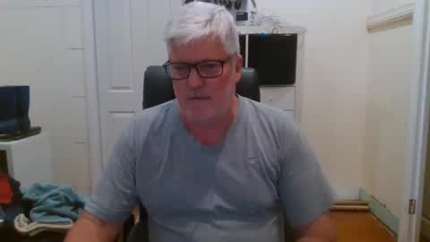 Snapshot of viper654321 chatting on January 2025 08:13:02 AM viper654321 online show from January 2025 08:13:02 AM