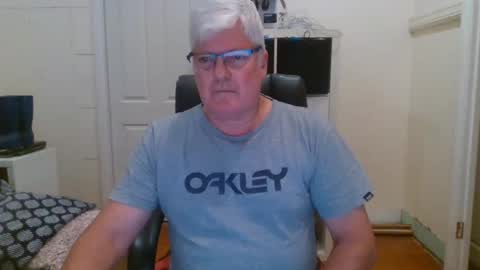 Snapshot of viper654321 chatting on January 2025 08:00:02 AM viper654321 online show from January 2025 08:00:02 AM