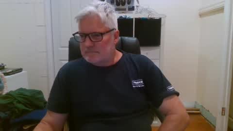 Snapshot of viper654321 chatting on February 2025 08:00:02 AM viper654321 online show from February 2025 08:00:02 AM