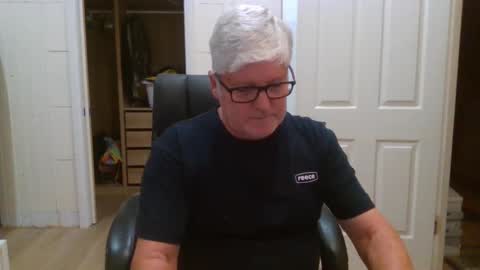 viper654321 online show from April 2026 07:25:02 AM