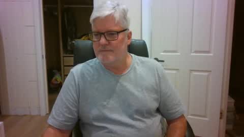 viper654321 online show from May 2026 07:25:01 AM