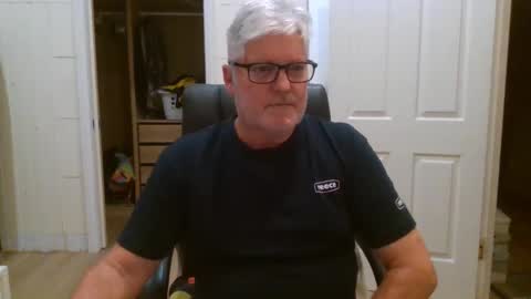 viper654321 online show from May 2026 08:01:01 AM