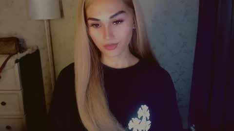 Pearl online show from February 2026 02:53:01 AM