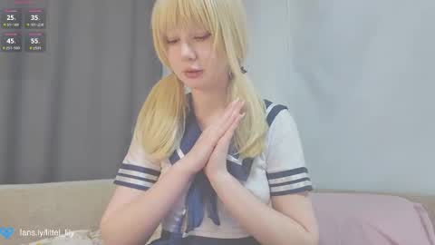 Snapshot of virgiin_lily chatting on October 2025 04:33:01 PM  Lily  online show from October 2025 04:33:01 PM