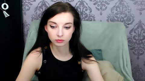 VirginLuna online show from May 2026 07:10:01 PM