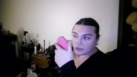 priscilla online show from January 2026 07:35:01 AM