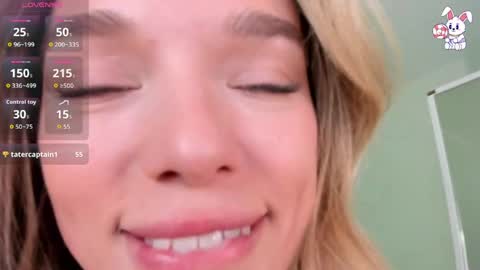 Chloe online show from April 2026 02:56:01 AM