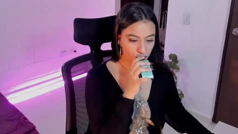 Lu online show from January 2025 11:10:02 PM