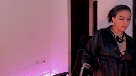 Lu online show from January 2025 01:50:01 AM