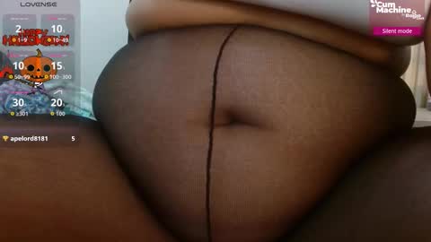 Snapshot of virtual_charm chatting on October 2025 01:07:02 PM Sofia online show from October 2025 01:07:02 PM