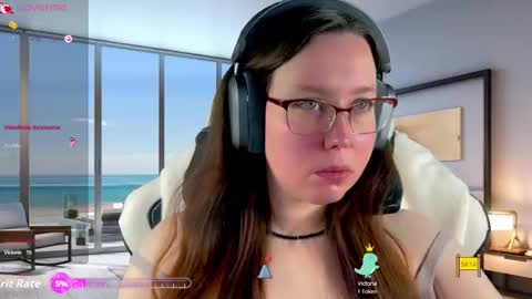 Victoria Romans online show from November 2025 03:05:01 AM