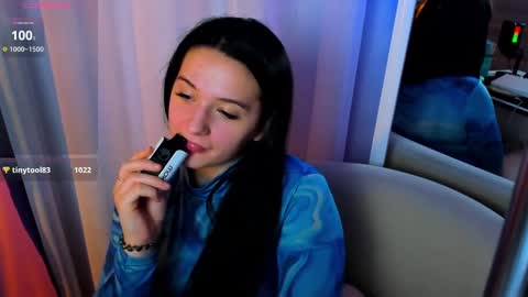 Snapshot of vitajoy_ chatting on March 2025 06:22:01 PM Vita online show from March 2025 06:22:01 PM