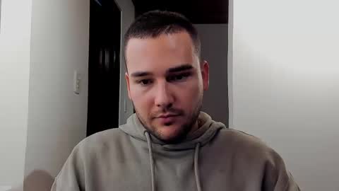 Snapshot of vito_ferrero chatting on February 2025 02:45:02 AM Vito Ferrer online show from February 2025 02:45:02 AM