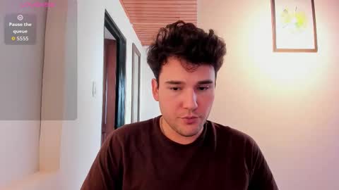 Snapshot of vito_ferrero chatting on September 2025 09:17:02 PM Vito Ferrer online show from September 2025 09:17:02 PM