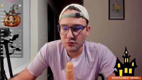 Snapshot of vito_ferrero chatting on October 2025 01:13:02 AM Vito Ferrer online show from October 2025 01:13:02 AM