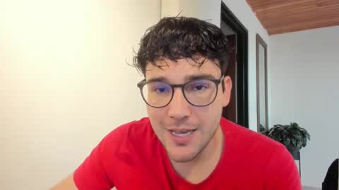 Snapshot of vito_ferrero chatting on November 2025 08:19:02 PM Vito Ferrer online show from November 2025 08:19:02 PM