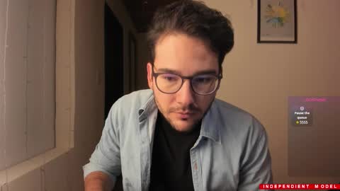 Snapshot of vito_ferrero chatting on December 2025 10:02:01 AM Vito Ferrer online show from December 2025 10:02:01 AM