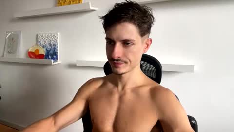 Snapshot of vitoraugustoxxx chatting on June 2026 04:05:02 PM vitoraugustoxxx online show from June 2026 04:05:02 PM