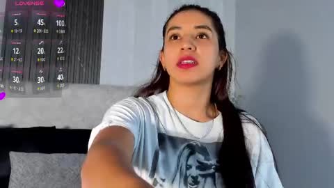 Snapshot of vittoria_conti_ chatting on July 2026 05:59:01 PM vittoria online show from July 2026 05:59:01 PM