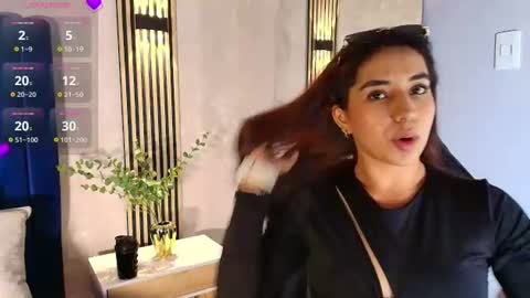 Snapshot of vittoria_conti_ chatting on July 2026 05:39:01 PM vittoria online show from July 2026 05:39:01 PM