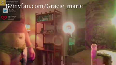 Snapshot of vivaciousred87 chatting on November 2025 06:37:02 PM Gracie online show from November 2025 06:37:02 PM