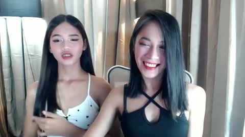 Snapshot of vivahotbabessandra chatting on April 2026 11:46:02 AM SANDRA GOING YOU online show from April 2026 11:46:02 AM
