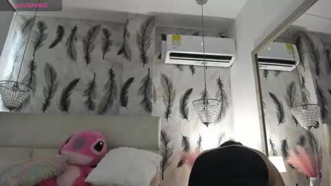 Viviana  online show from February 2026 06:06:02 PM