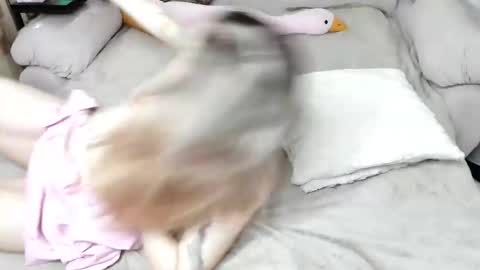 vivian_alison online show from March 2026 06:57:01 PM