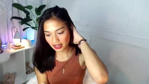 Snapshot of vivian_roberts chatting on January 2025 12:18:01 AM Vivian online show from January 2025 12:18:01 AM