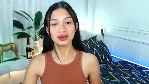 Snapshot of vivian_roberts chatting on March 2025 07:54:02 PM Vivian online show from March 2025 07:54:02 PM