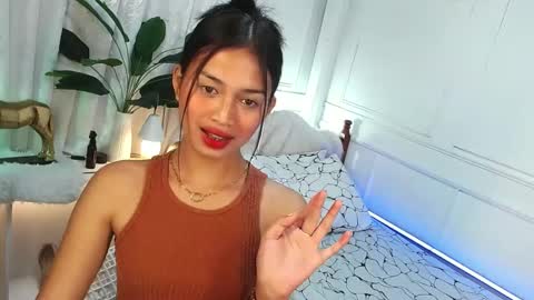 Snapshot of vivian_roberts chatting on March 2025 01:14:02 AM Vivian online show from March 2025 01:14:02 AM