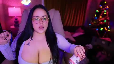 Snapshot of vivianaortega chatting on January 2026 04:28:02 AM Vivi online show from January 2026 04:28:02 AM