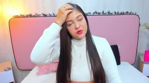 Snapshot of viviansantana chatting on October 2025 12:12:02 PM Vivian online show from October 2025 12:12:02 PM