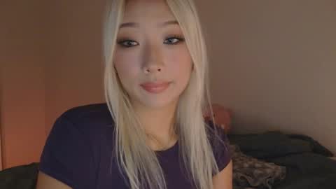 vivianwinters online show from November 2025 10:32:01 PM