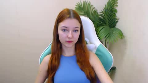 Vivien online show from January 2025 06:39:01 PM