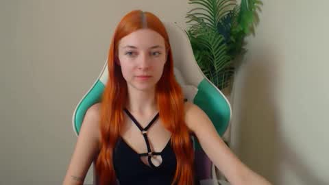 Vivien online show from March 2026 07:53:02 PM