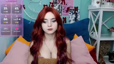 Snapshot of viviennero chatting on December 2025 05:46:01 AM Mary online show from December 2025 05:46:01 AM