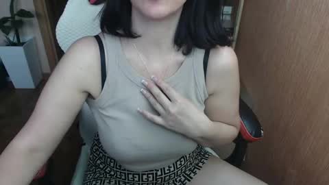 Eva online show from May 2026 03:19:01 PM