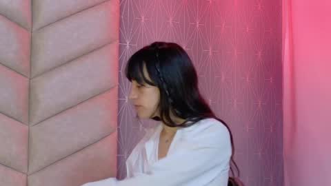 Vixen  online show from April 2026 11:21:01 AM