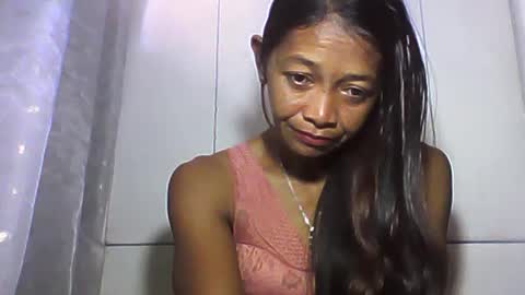 Snapshot of vixen_lina chatting on June 2026 01:04:01 PM vixen_lina online show from June 2026 01:04:01 PM