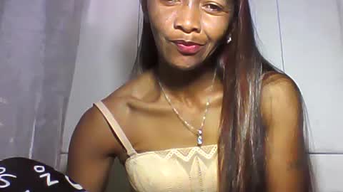 Snapshot of vixen_lina chatting on July 2026 05:00:02 AM vixen_lina online show from July 2026 05:00:02 AM