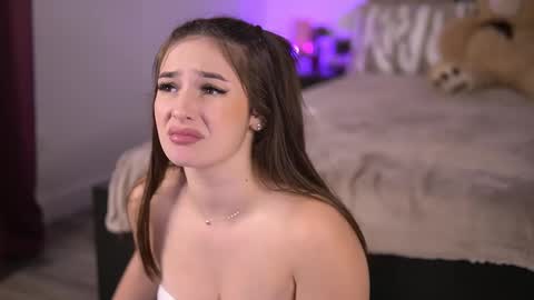 vixenamour online show from November 2025 06:30:01 PM