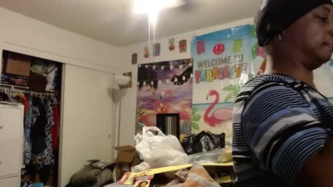 Vixen Fyre online show from September 2025 01:00:01 AM